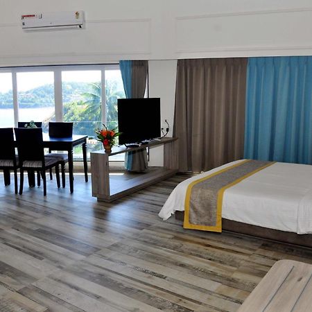 Sinclairs Bayview Hotel Порт Блеър Екстериор снимка